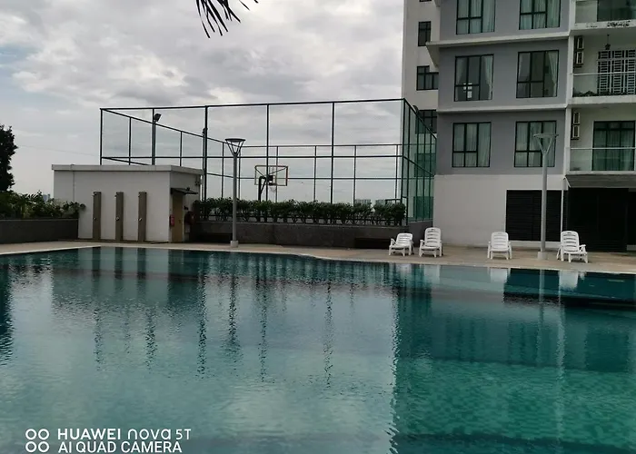 Platino Aparment @ Paradigm Mall